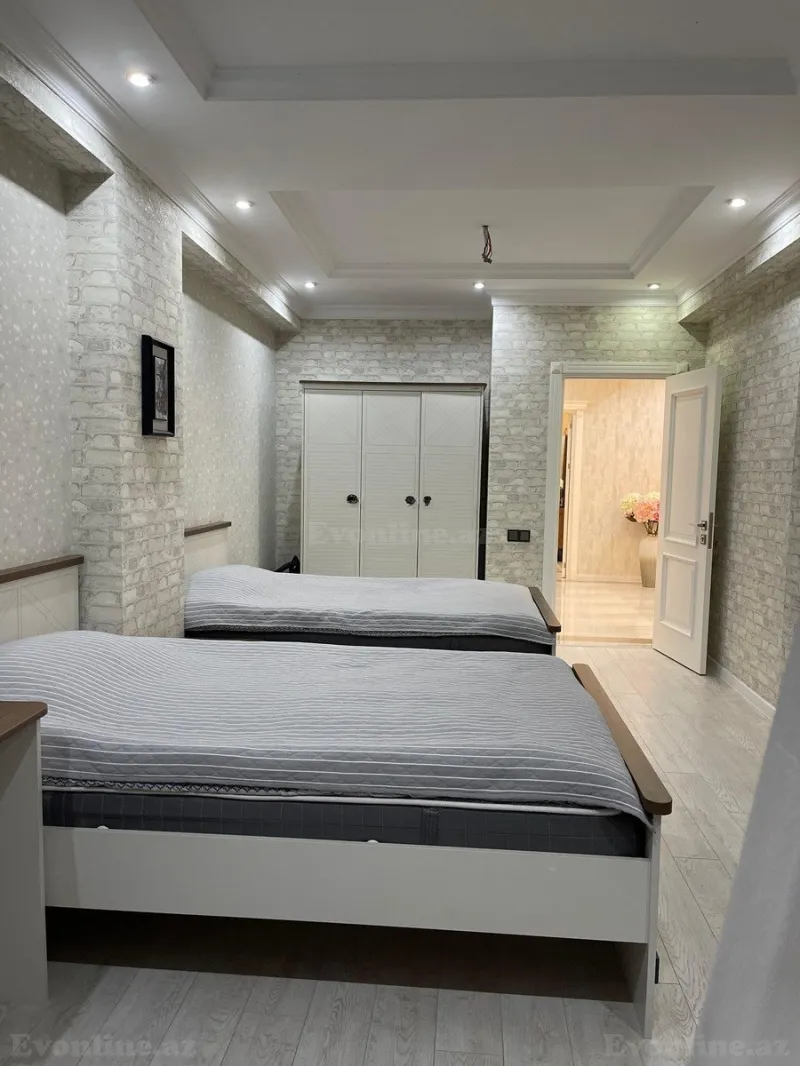 Satılır 3 otaqlı Mənzil Yeni tikili 128 m² Suraxanı r. - şəkil 5