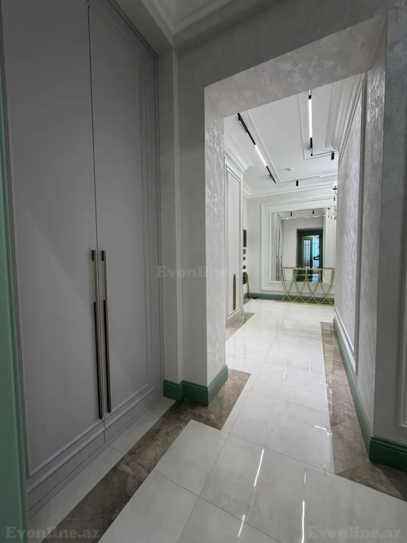 Satılır 4 otaqlı Mənzil Yeni tikili 182 m² Elmlər Akademiyası m. - şəkil 15