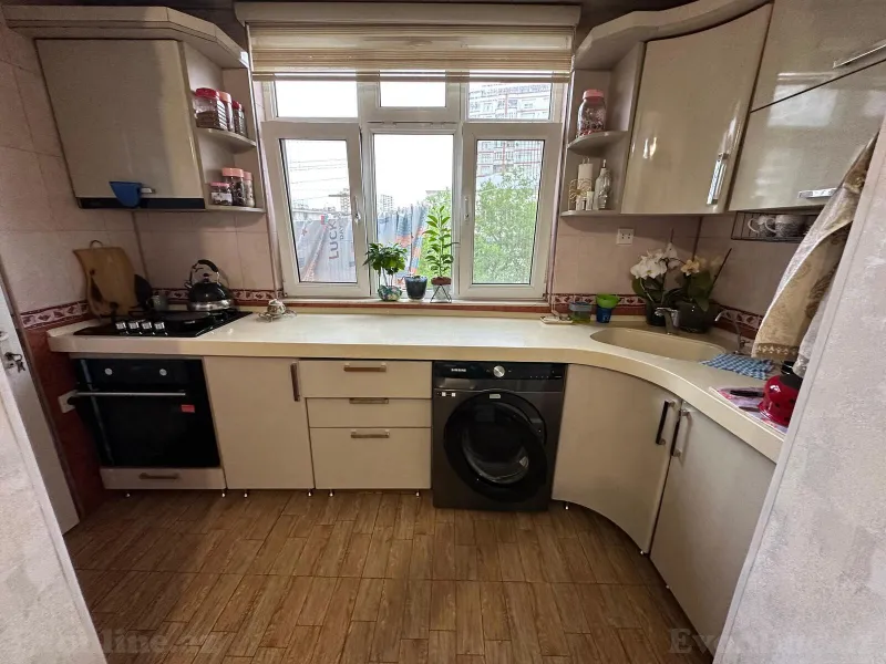 Satılır 3 otaqlı Mənzil Köhnə tikili 80 m² Nəriman Nərimanov m. - şəkil 4