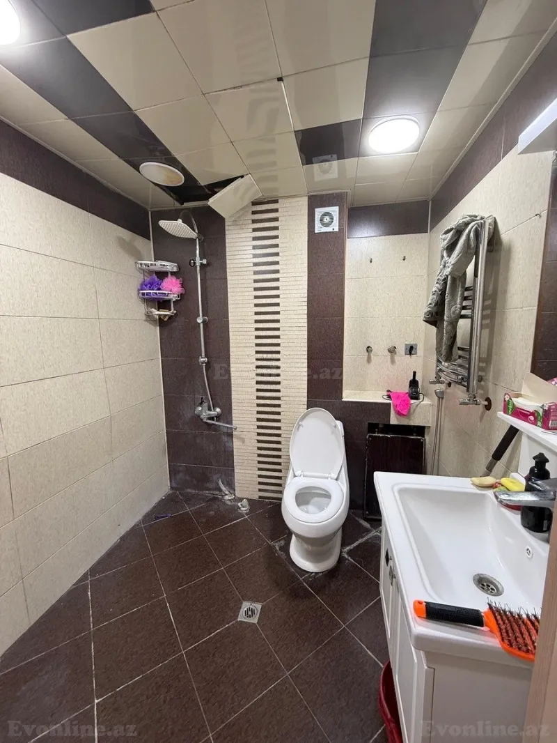 Satılır 2 otaqlı Mənzil Yeni tikili 70 m² Yasamal r. - şəkil 7