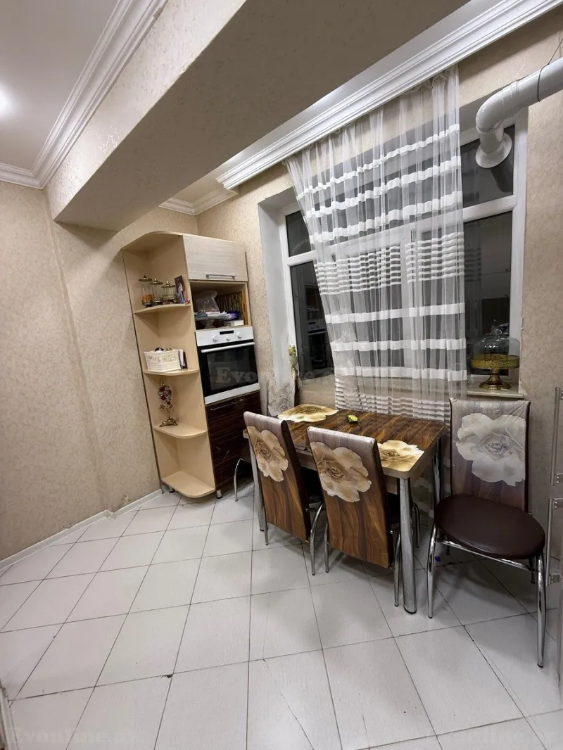 Satılır 2 otaqlı Mənzil Yeni tikili 70 m² Yasamal r. - şəkil 8