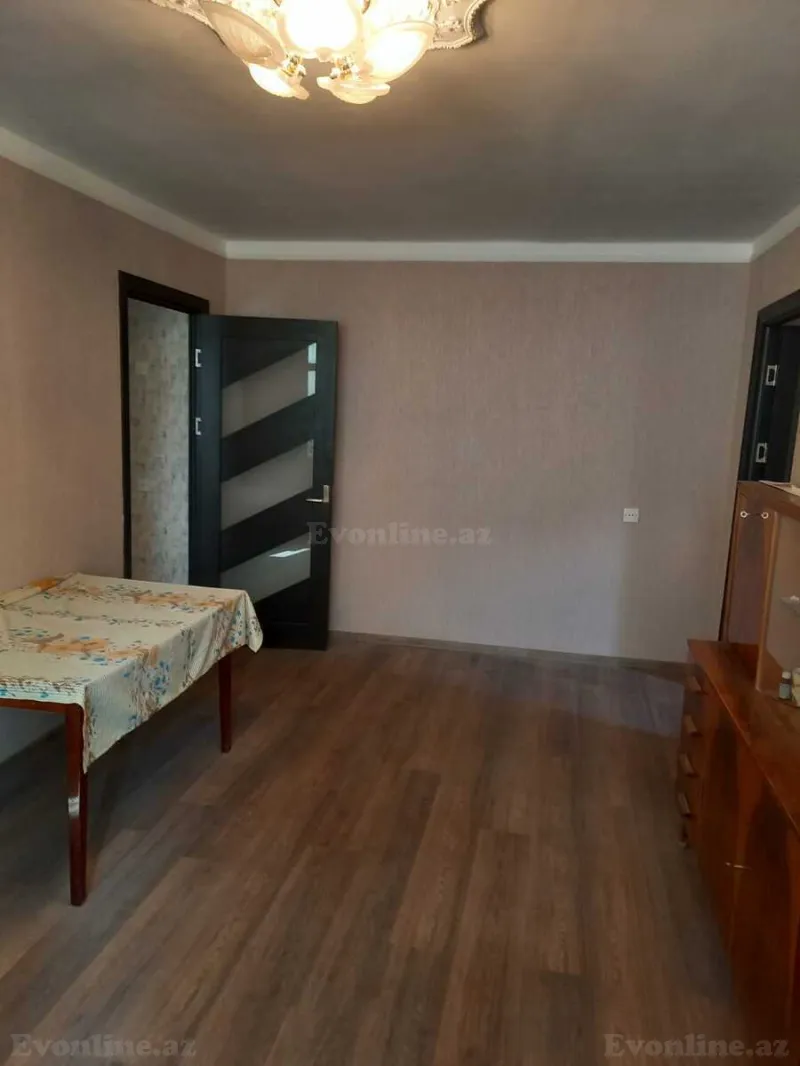2 otaqlı Mənzil 48 m² Neftçilər m. Satılır