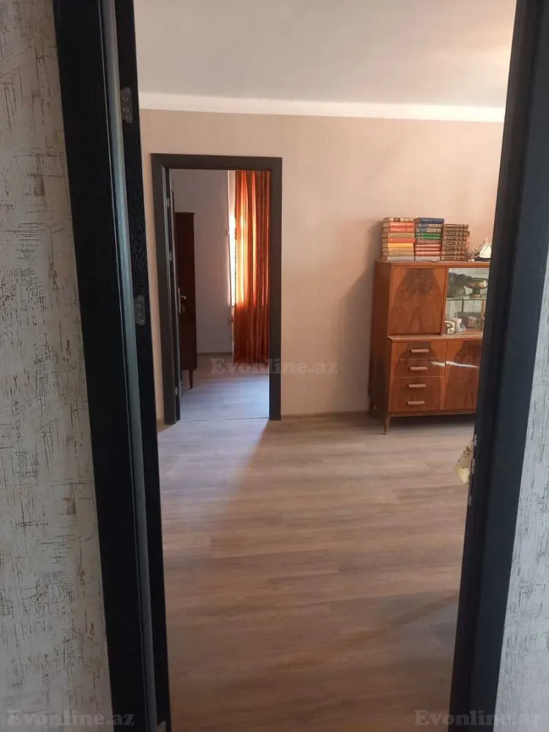 Satılır 2 otaqlı Mənzil Köhnə tikili 48 m² Neftçilər m. - şəkil 8