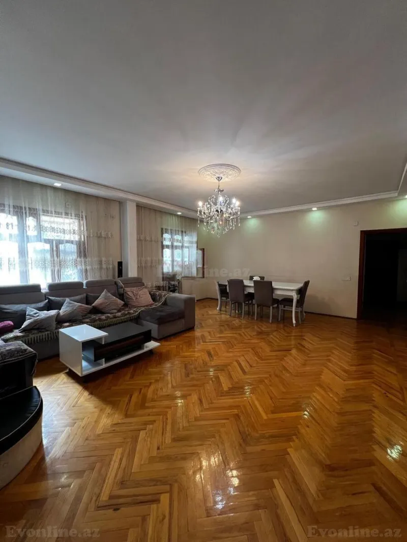 5 otaqlı Mənzil 130 m² Yeni Yasamal Satılır