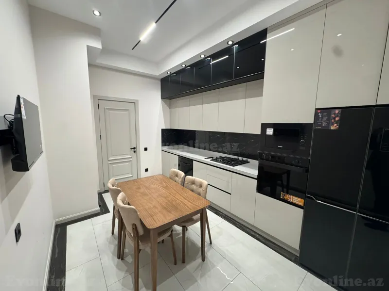 Kirayə verilir 3 otaqlı Mənzil Yeni tikili 130 m² 28 May m. - şəkil 4