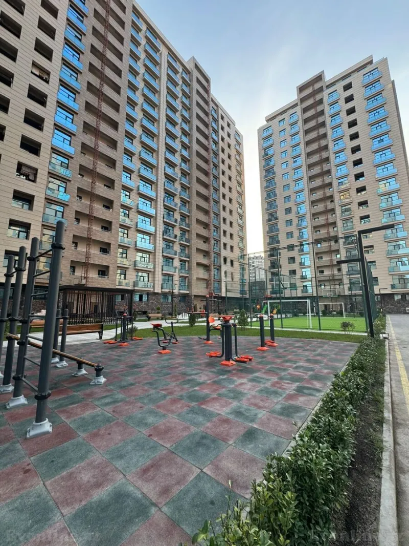 Kirayə verilir 3 otaqlı Mənzil Yeni tikili 130 m² 28 May m. - şəkil 10