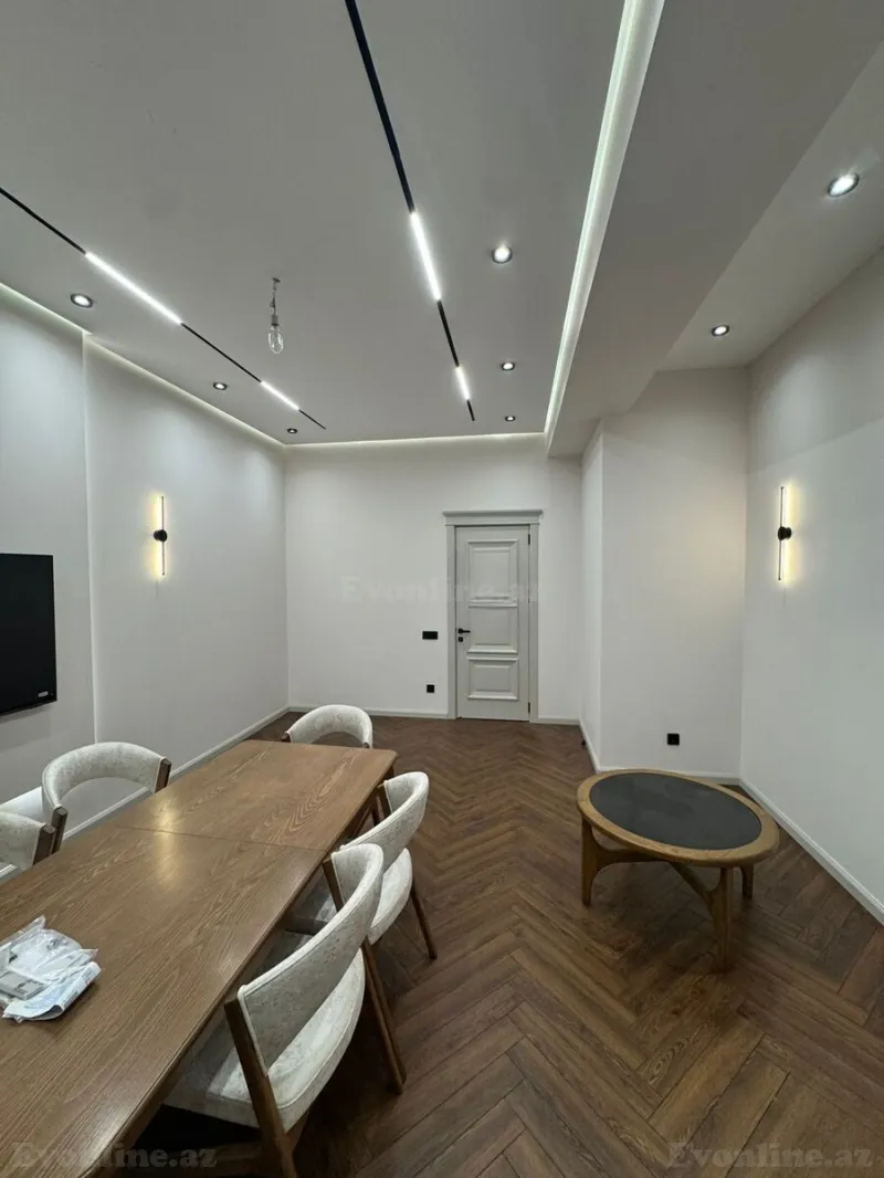 Kirayə verilir 3 otaqlı Mənzil Yeni tikili 130 m² 28 May m. - şəkil 17