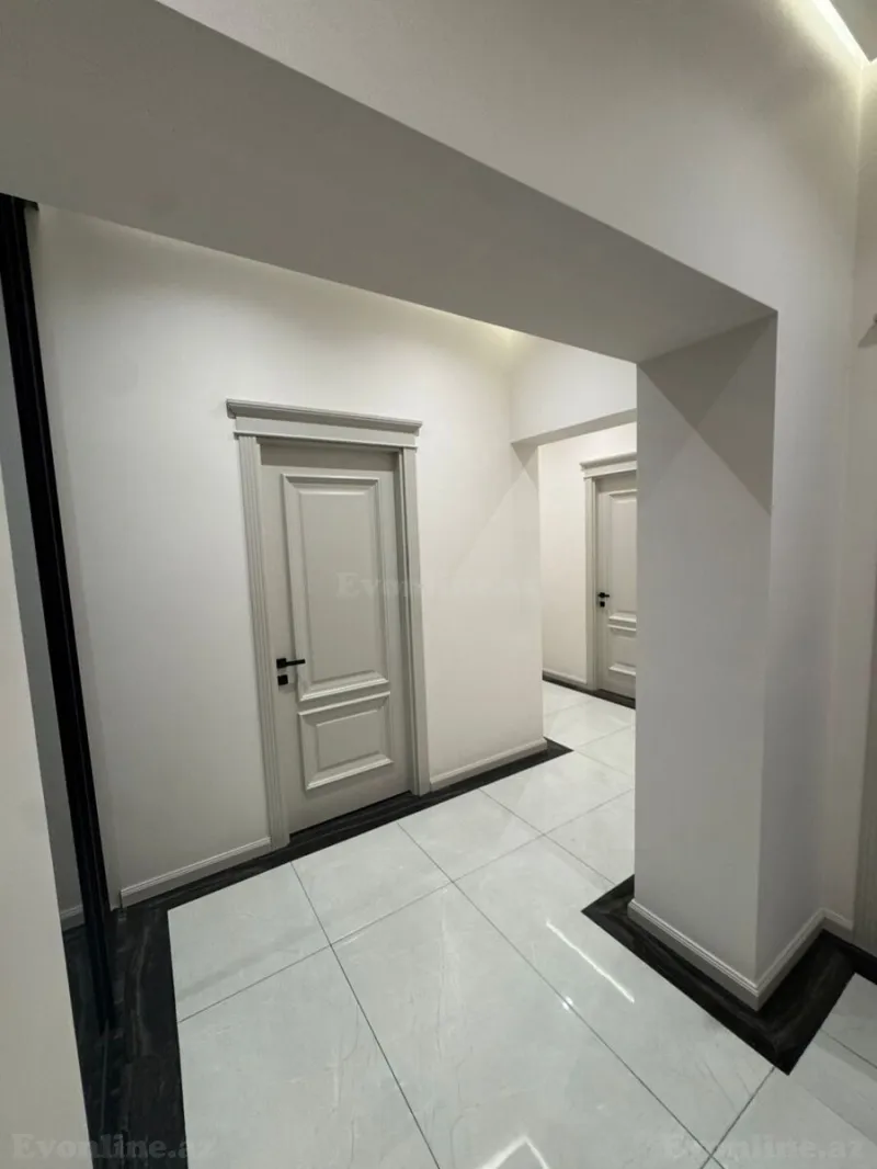 Kirayə verilir 3 otaqlı Mənzil Yeni tikili 130 m² 28 May m. - şəkil 18