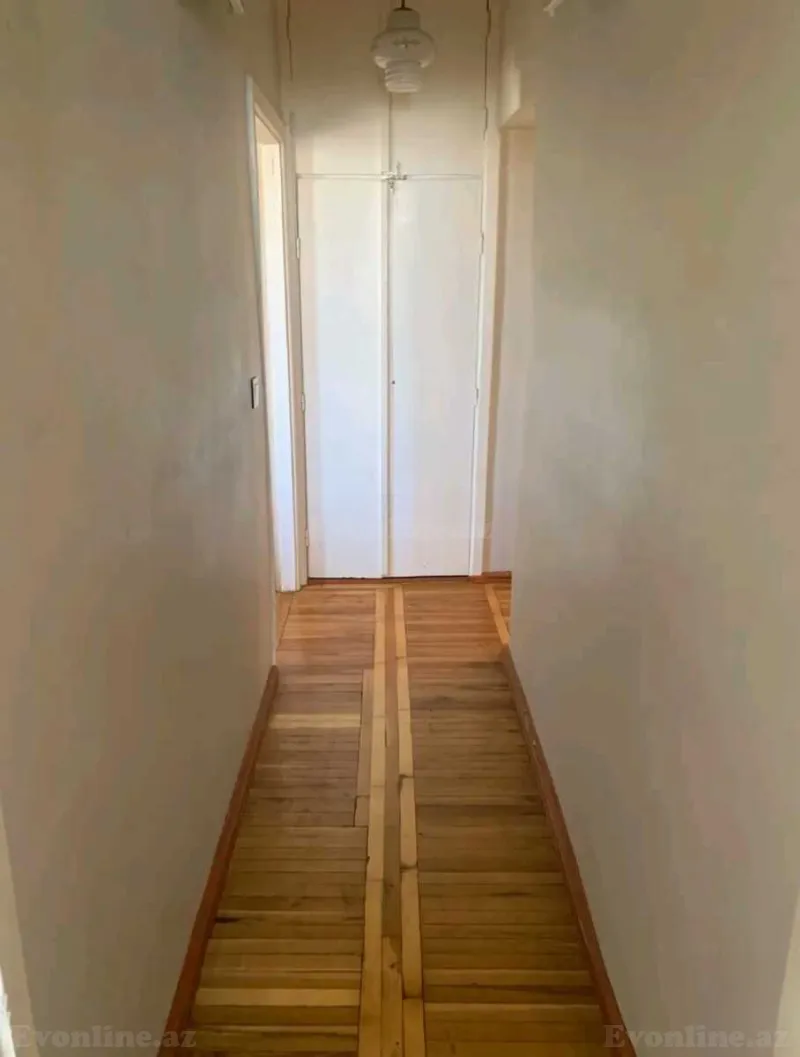 Kirayə verilir 3 otaqlı Mənzil Köhnə tikili 75 m² Memar Əcəmi m. - şəkil 3