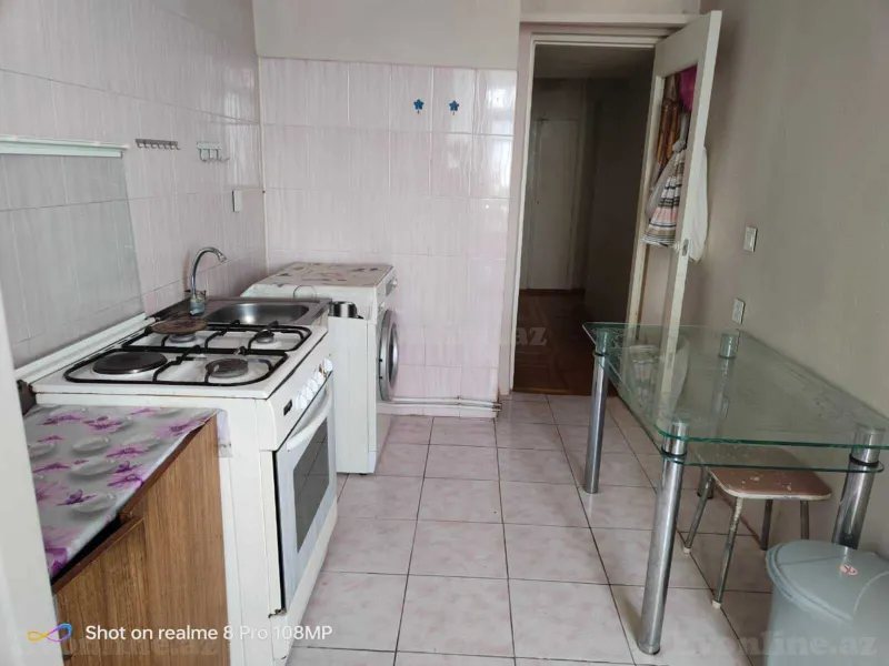 Kirayə verilir 3 otaqlı Mənzil Köhnə tikili 75 m² Memar Əcəmi m. - şəkil 5