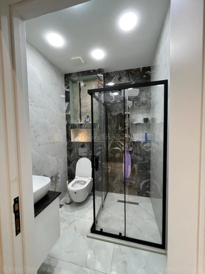 Kirayə verilir 3 otaqlı Mənzil Yeni tikili 80 m² Nizami r. - şəkil 16