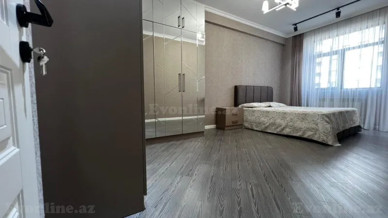 Kirayə verilir 3 otaqlı Mənzil Yeni tikili 115 m² Xətai r. - şəkil 2