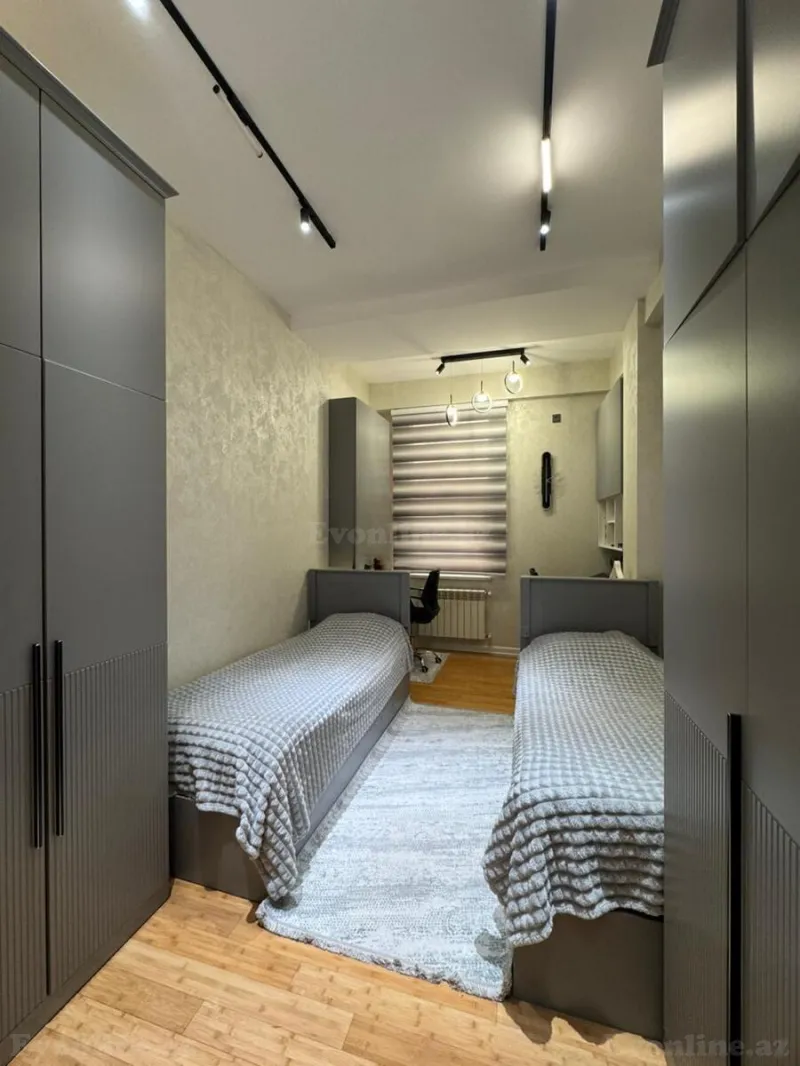 Satılır 4 otaqlı Mənzil Yeni tikili 150 m² Yasamal r. - şəkil 15