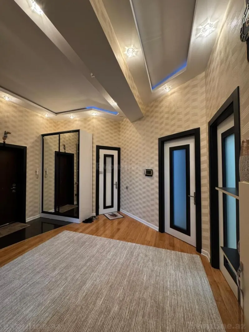 Satılır 4 otaqlı Mənzil Yeni tikili 150 m² Yasamal r. - şəkil 17