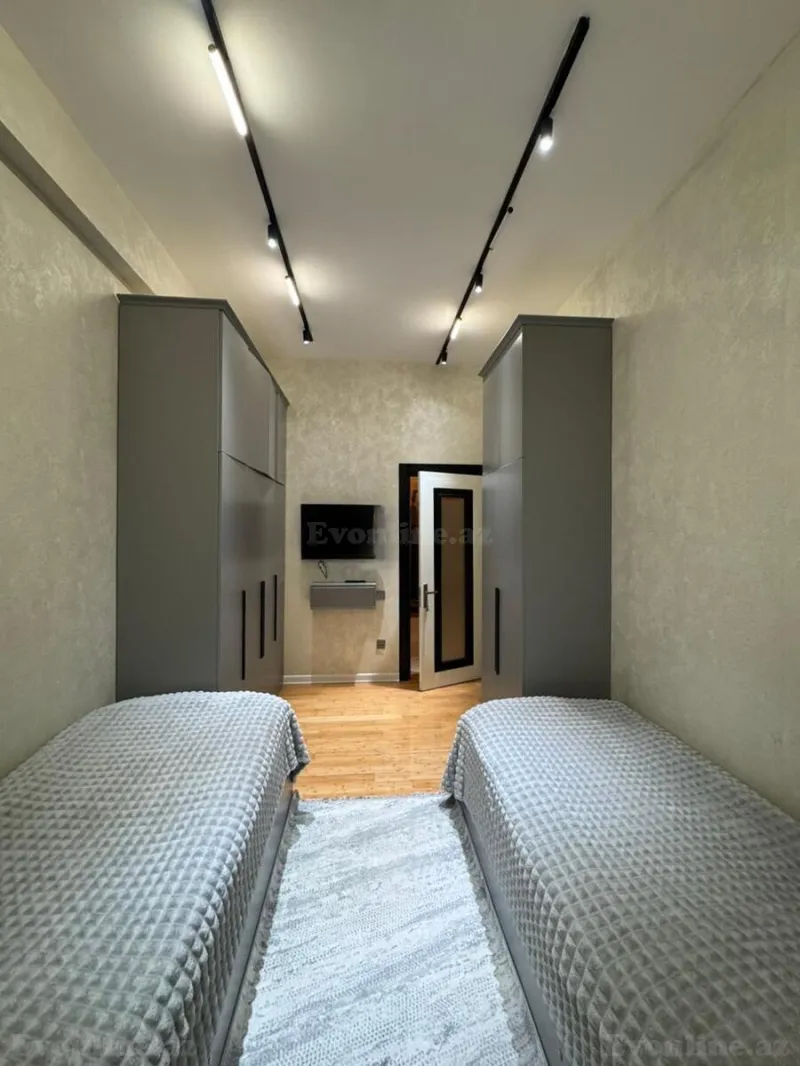 Satılır 4 otaqlı Mənzil Yeni tikili 150 m² Yasamal r. - şəkil 23