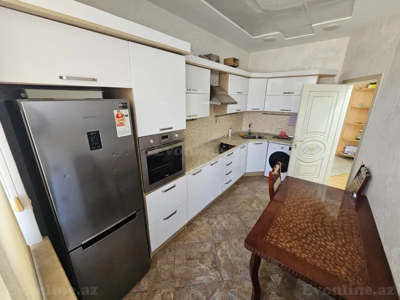 Kirayə verilir 2 otaqlı Mənzil Yeni tikili 100 m² Xətai m. - şəkil 6