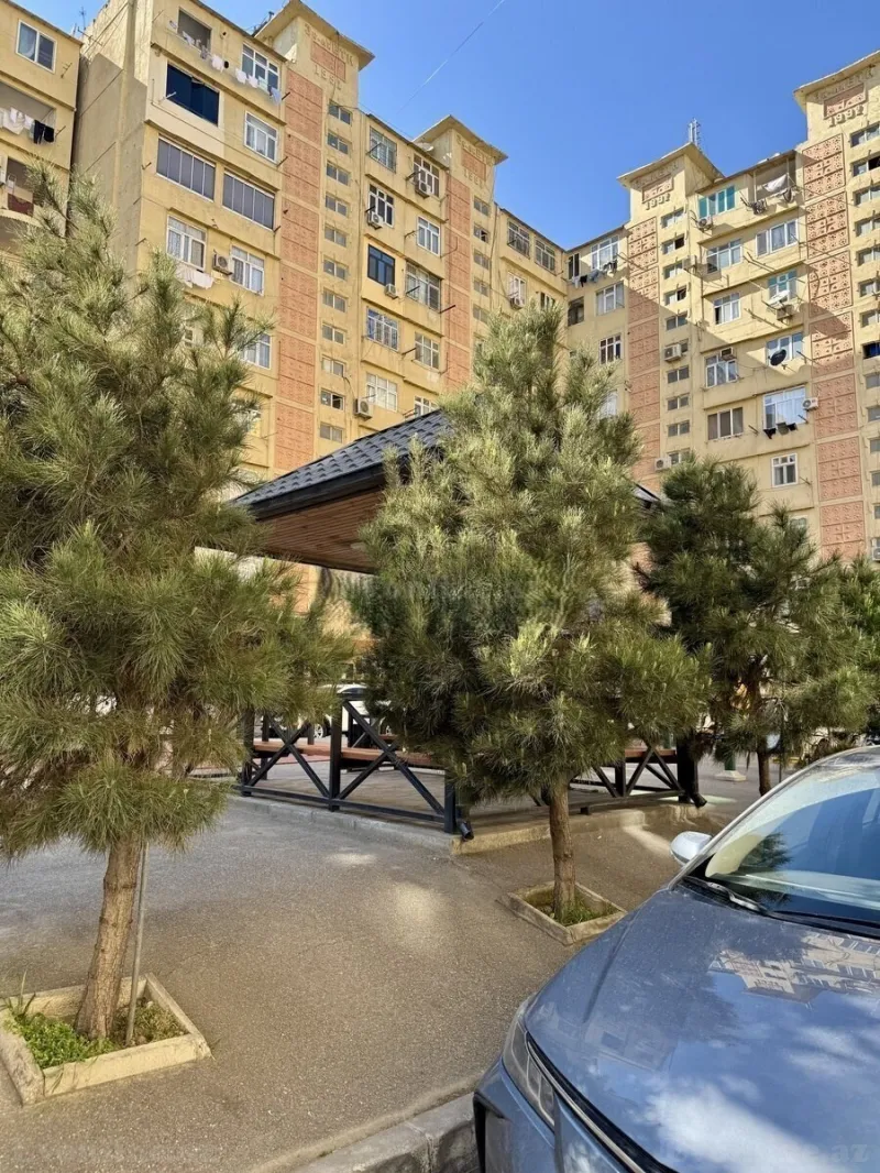 Satılır 2 otaqlı Mənzil Köhnə tikili 70 m² Yasamal r. - şəkil 8