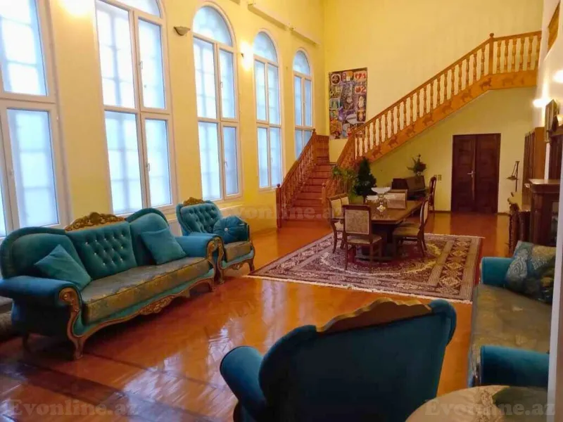 Satılır 7 otaqlı Həyət evi 385 m² Mərdəkan