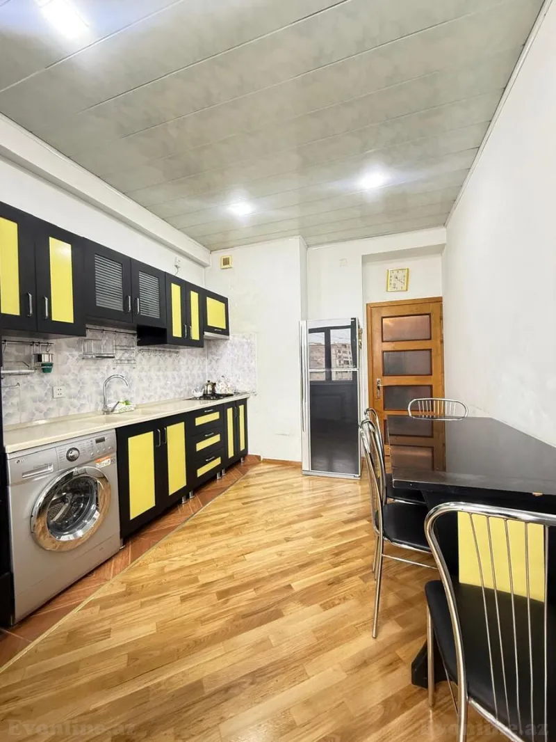 Satılır 3 otaqlı Mənzil Yeni tikili 110 m² İnşaatçılar m. - şəkil 9