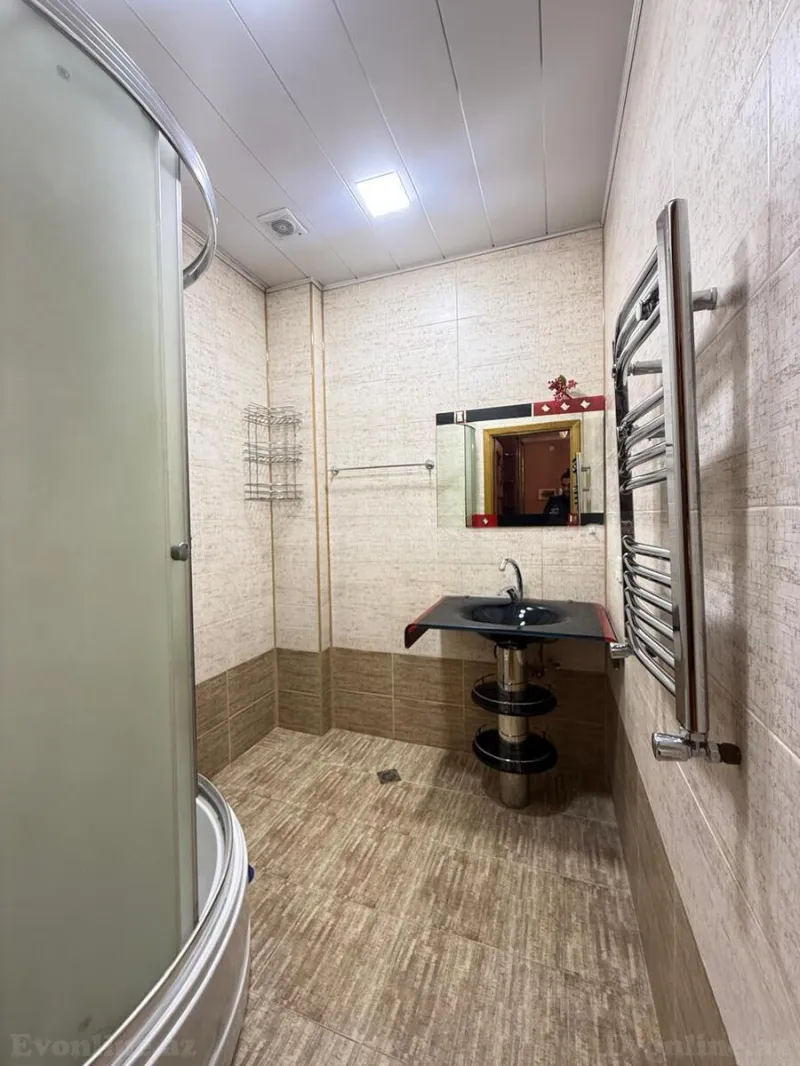 Satılır 3 otaqlı Mənzil Yeni tikili 110 m² İnşaatçılar m. - şəkil 10