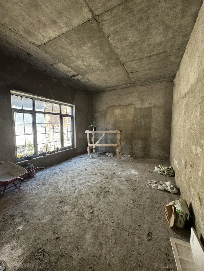 Satılır 6 otaqlı Həyət evi 190 m² Binəqədi r. - şəkil 7