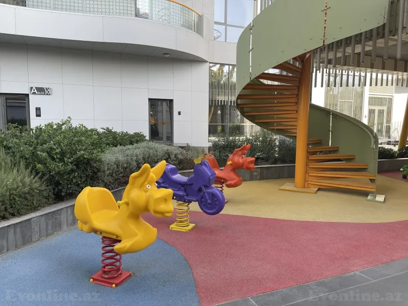 Satılır 4 otaqlı Mənzil Yeni tikili 248 m² Nəsimi r. - şəkil 16