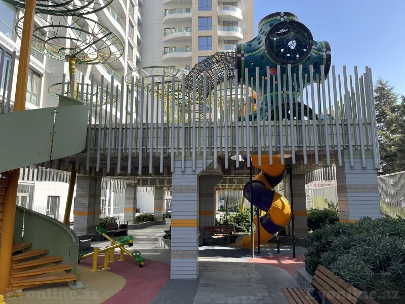 Satılır 4 otaqlı Mənzil Yeni tikili 248 m² Nəsimi r. - şəkil 19