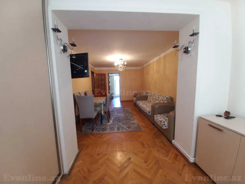 Kirayə verilir 2 otaqlı Mənzil Köhnə tikili 65 m² İnşaatçılar m. - şəkil 2