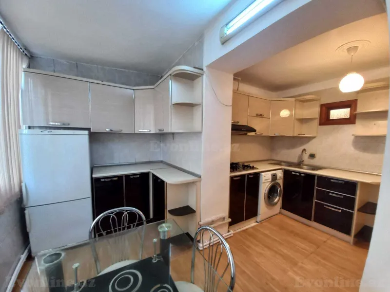 Kirayə verilir 2 otaqlı Mənzil Köhnə tikili 65 m² İnşaatçılar m. - şəkil 3