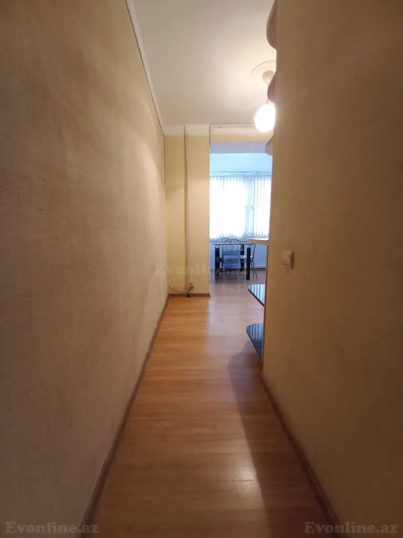 Kirayə verilir 2 otaqlı Mənzil Köhnə tikili 65 m² İnşaatçılar m. - şəkil 5