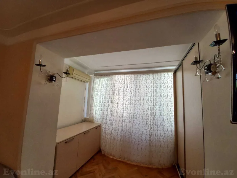 Kirayə verilir 2 otaqlı Mənzil Köhnə tikili 65 m² İnşaatçılar m. - şəkil 6