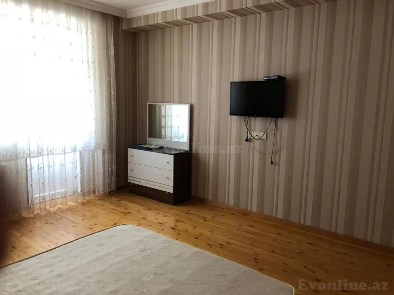 Satılır 2 otaqlı Mənzil Yeni tikili 100 m² Yasamal r. - şəkil 6