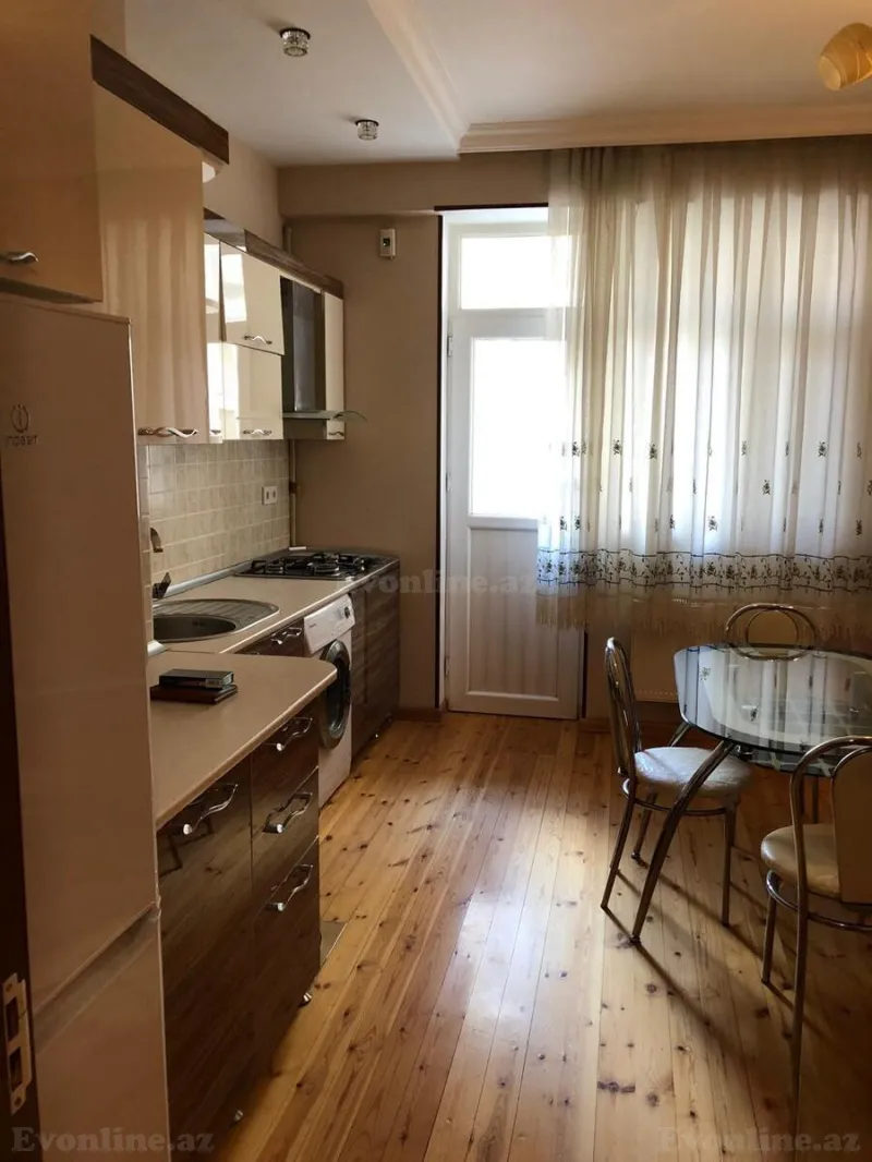 Satılır 2 otaqlı Mənzil Yeni tikili 100 m² Yasamal r. - şəkil 8
