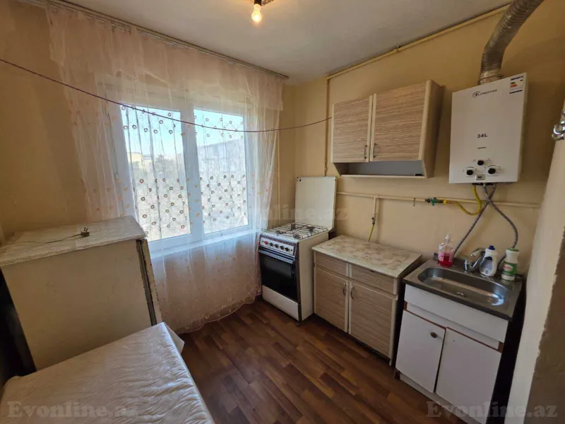 Satılır 1 otaqlı Mənzil Köhnə tikili 35 m² Neftçilər m. - şəkil 5