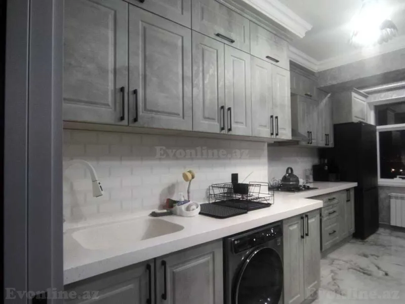 Satılır 3 otaqlı Mənzil Yeni tikili 110 m² Həzi Aslanov m. - şəkil 4