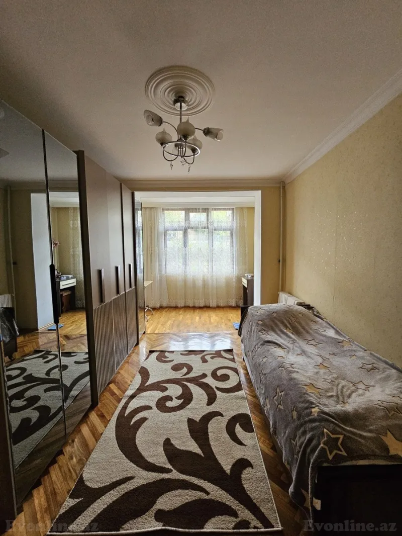 Satılır 4 otaqlı Mənzil Köhnə tikili 110 m² Xətai r. - şəkil 19