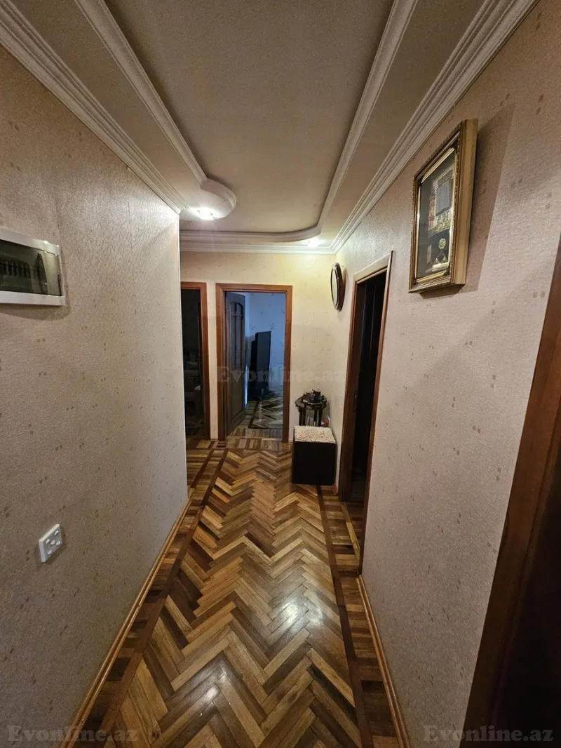 Satılır 4 otaqlı Mənzil Köhnə tikili 110 m² Xətai r. - şəkil 28