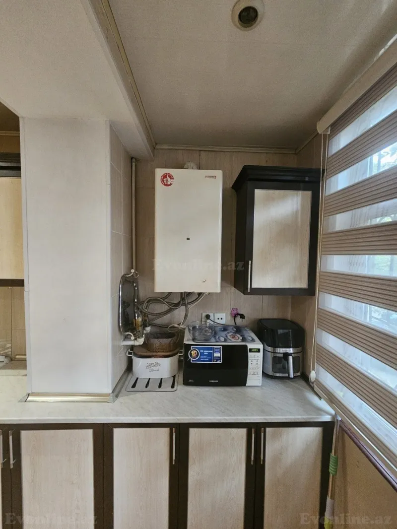 Satılır 4 otaqlı Mənzil Köhnə tikili 110 m² Xətai r. - şəkil 30