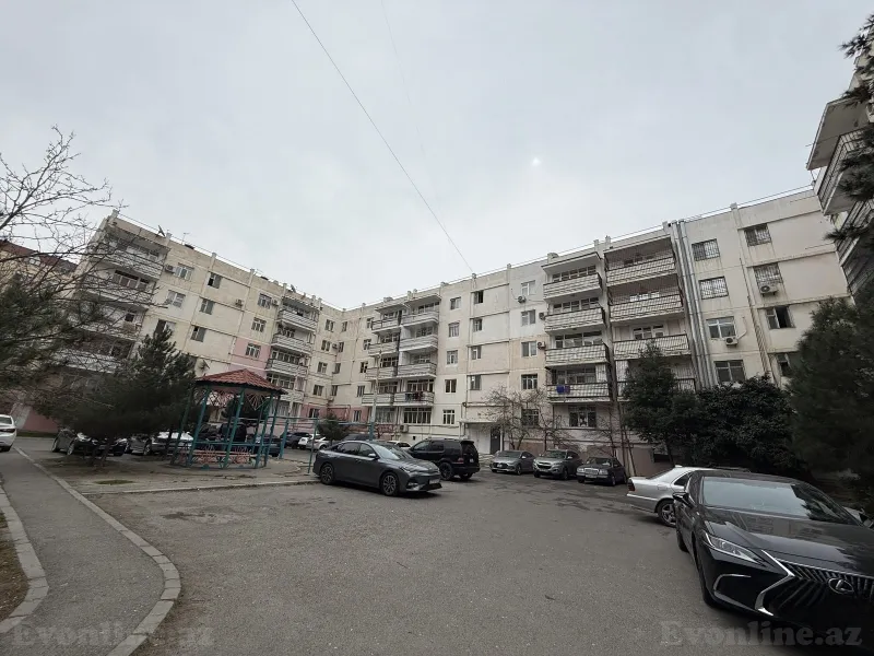 Satılır 2 otaqlı Mənzil Köhnə tikili 52 m² Xətai m. - şəkil 3