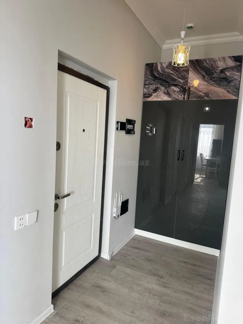 Kirayə verilir 3 otaqlı Mənzil Yeni tikili 110 m² Xətai r. - şəkil 7