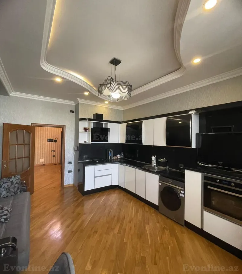 Satılır 4 otaqlı Mənzil Yeni tikili 175 m² Gənclik m. - şəkil 9