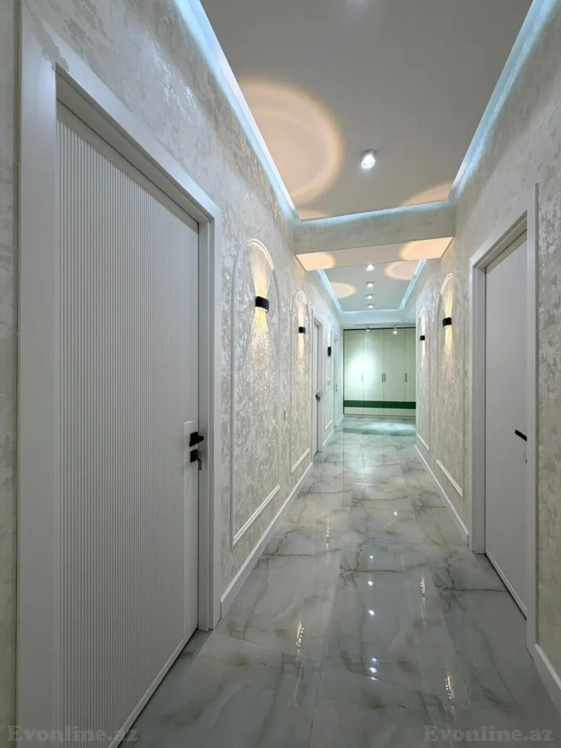 Satılır 4 otaqlı Mənzil Yeni tikili 126 m² Neftçilər m. - şəkil 9