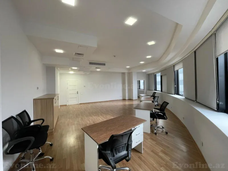 Kirayə verilir Ofis 242 m² Nərimanov r. - şəkil 4