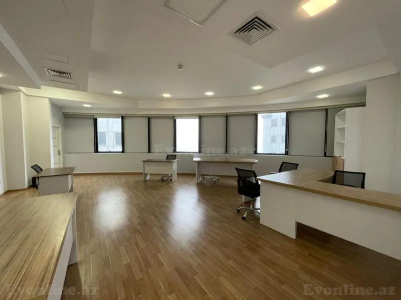 Kirayə verilir Ofis 242 m² Nərimanov r. - şəkil 5