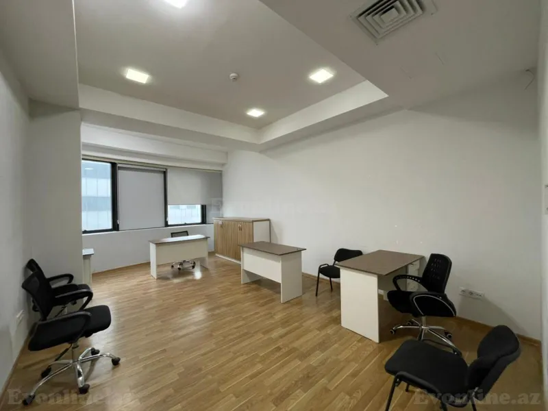 Kirayə verilir Ofis 242 m² Nərimanov r. - şəkil 8