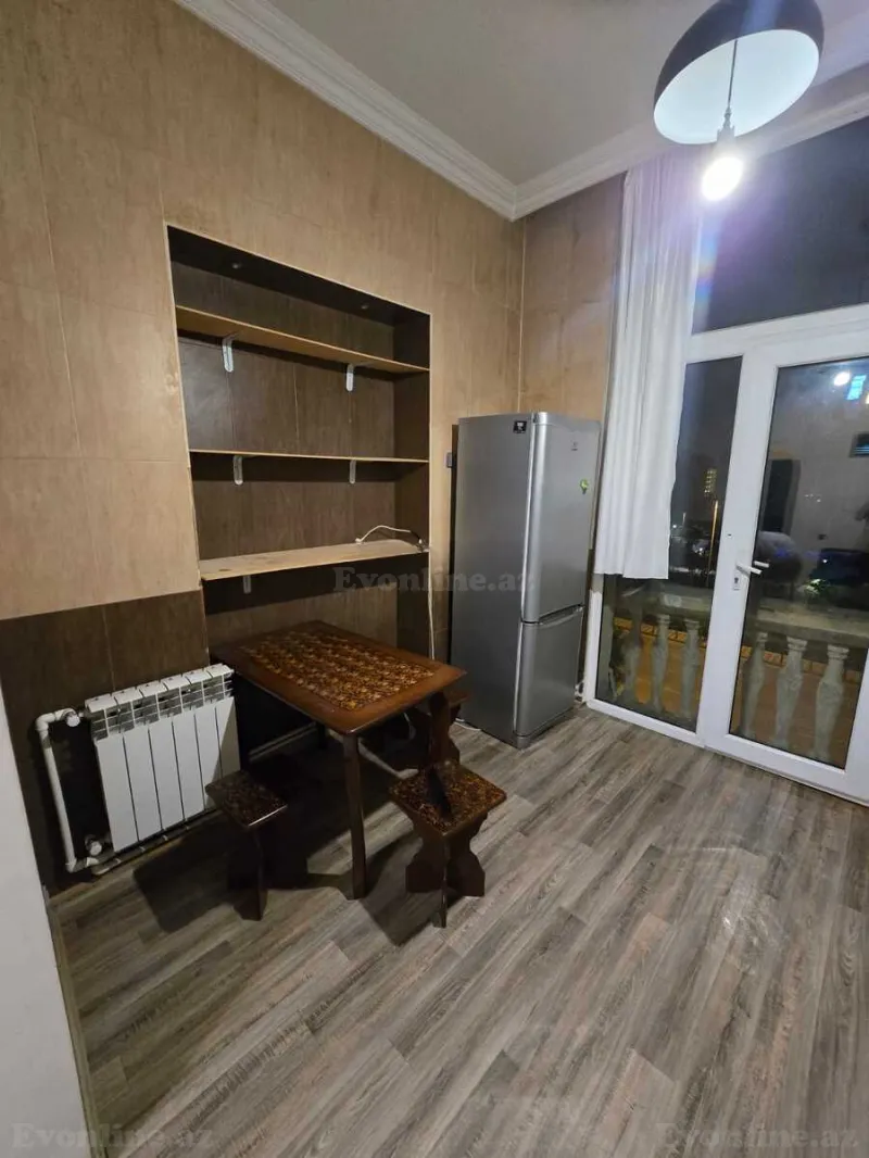 Kirayə verilir 2 otaqlı Mənzil Köhnə tikili 55 m² Elmlər Akademiyası m. - şəkil 5