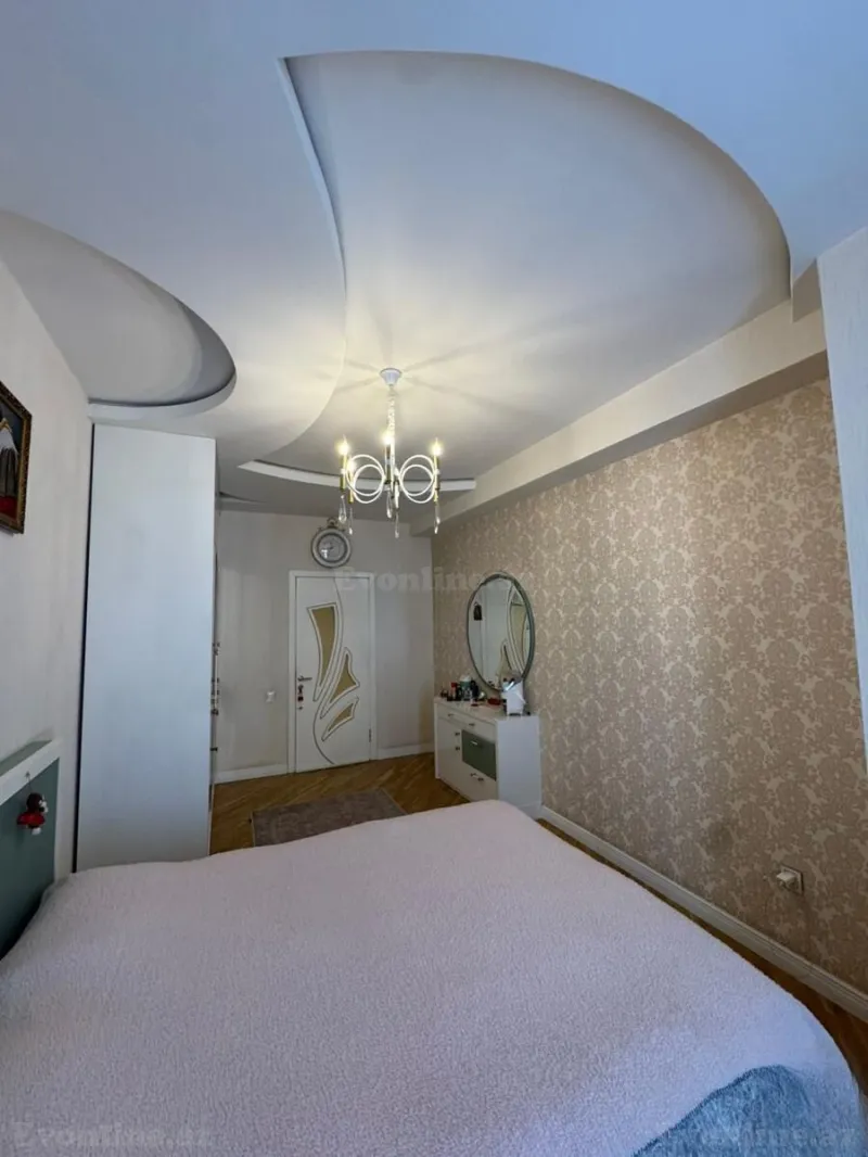 Satılır 4 otaqlı Mənzil Yeni tikili 125 m² Qara Qarayev m. - şəkil 4