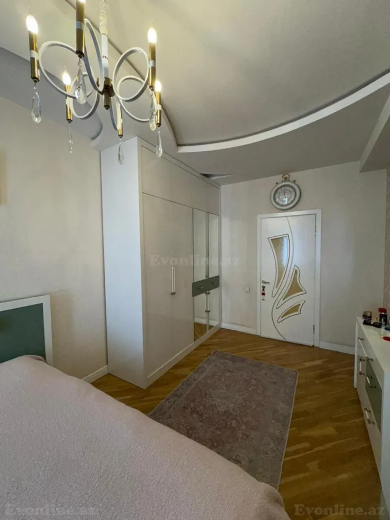Satılır 4 otaqlı Mənzil Yeni tikili 125 m² Qara Qarayev m. - şəkil 7