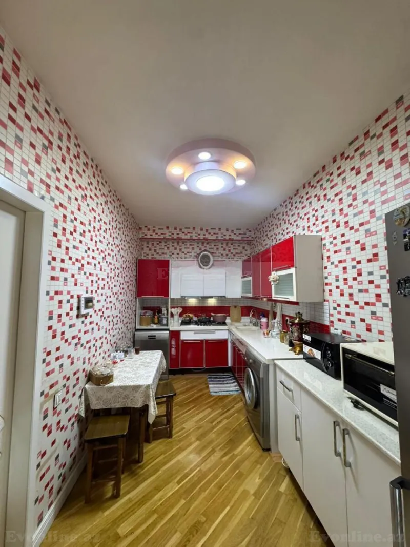 Satılır 4 otaqlı Mənzil Yeni tikili 125 m² Qara Qarayev m. - şəkil 10