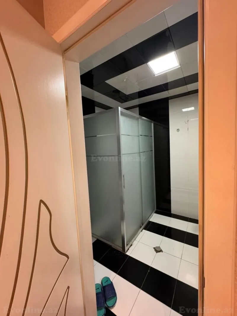 Satılır 4 otaqlı Mənzil Yeni tikili 125 m² Qara Qarayev m. - şəkil 13